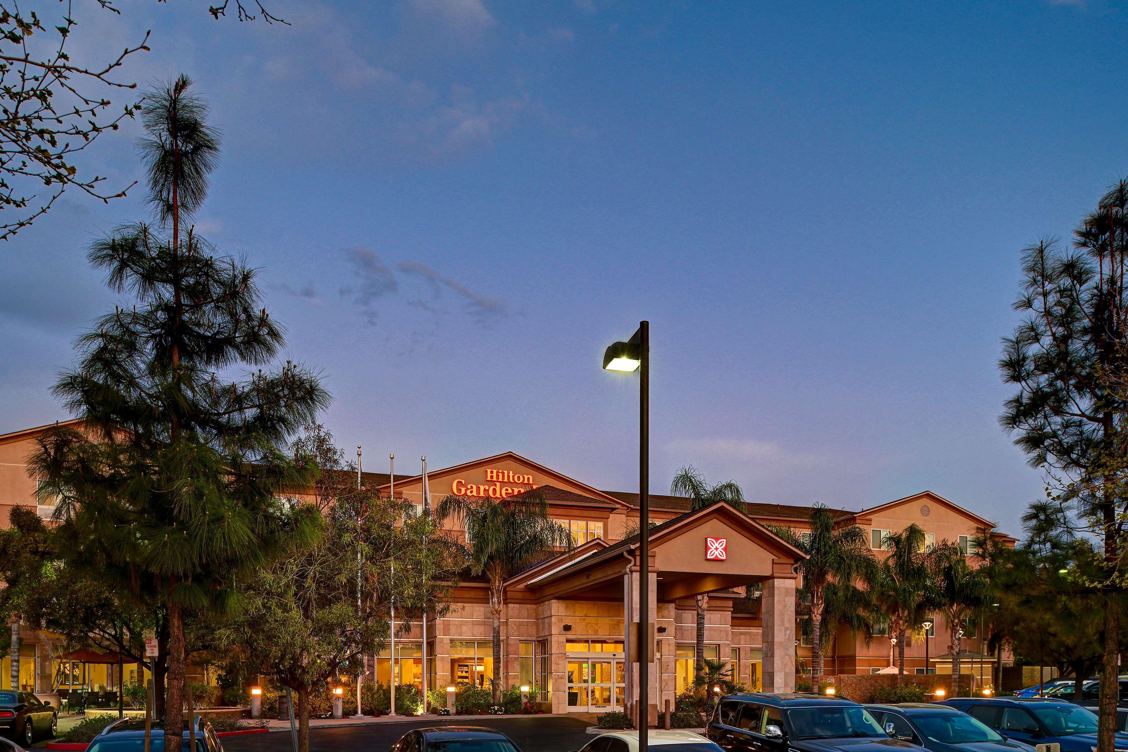 Hilton Garden Inn San Bernardino Kültér fotó